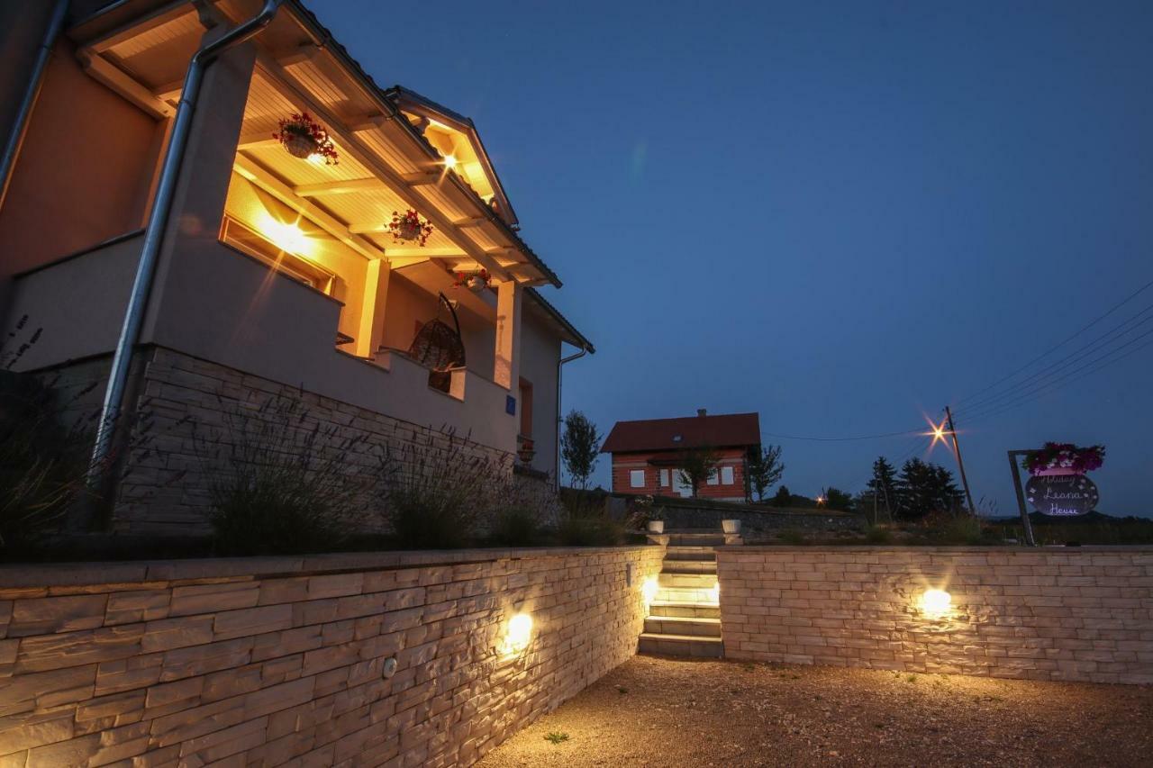 Holiday House Leona Otočac Exteriér fotografie